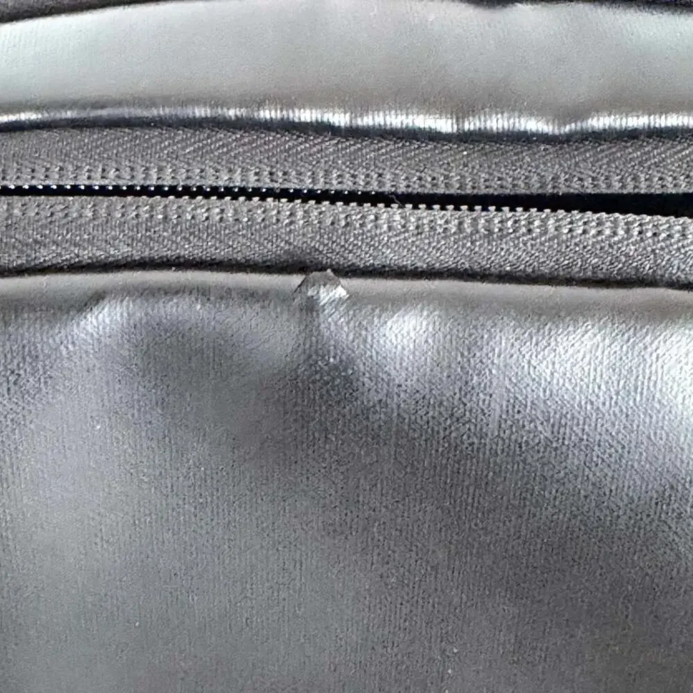 Alienware 0747NM Horizon Commuter 17in Laptop Padded Backpack, Bookbag